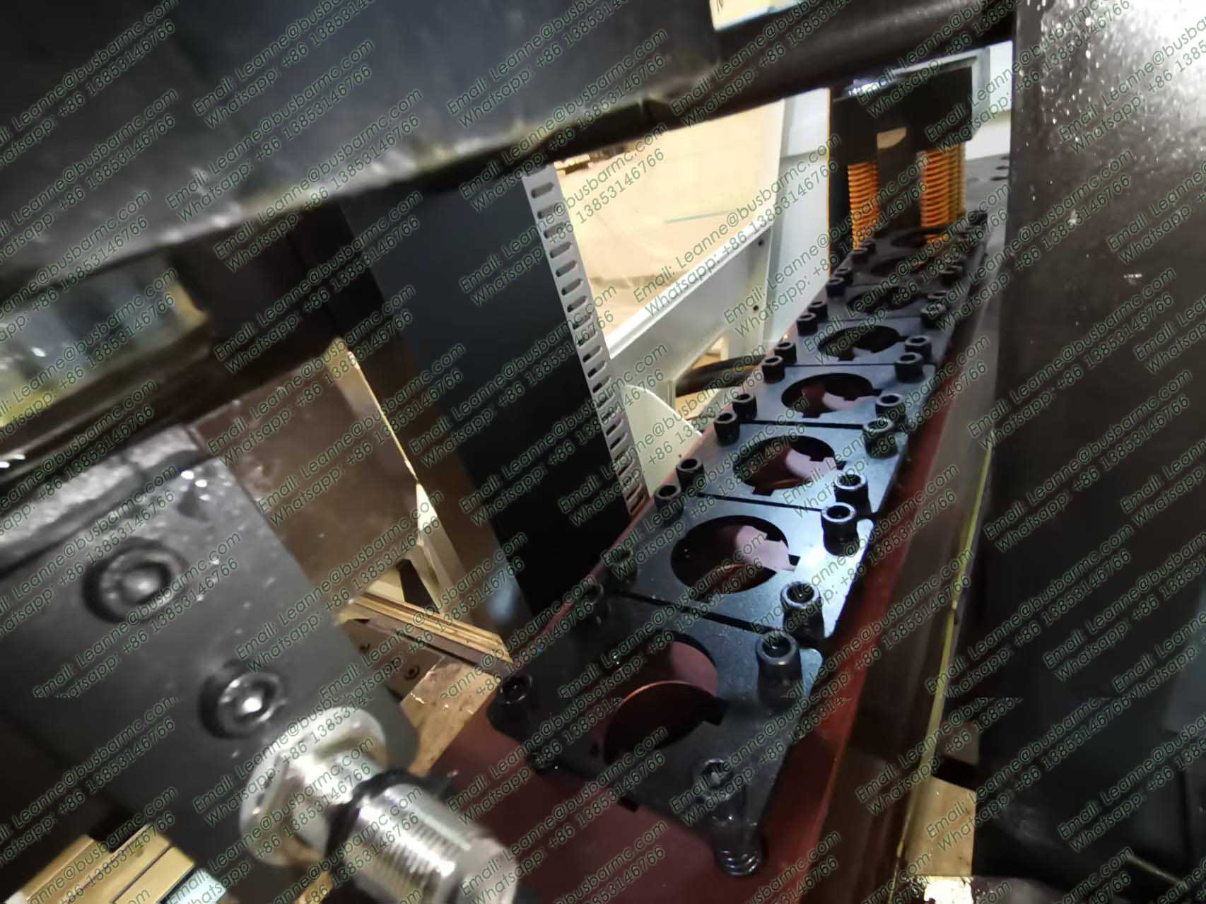 chi tiết máy đột thanh cái đồng